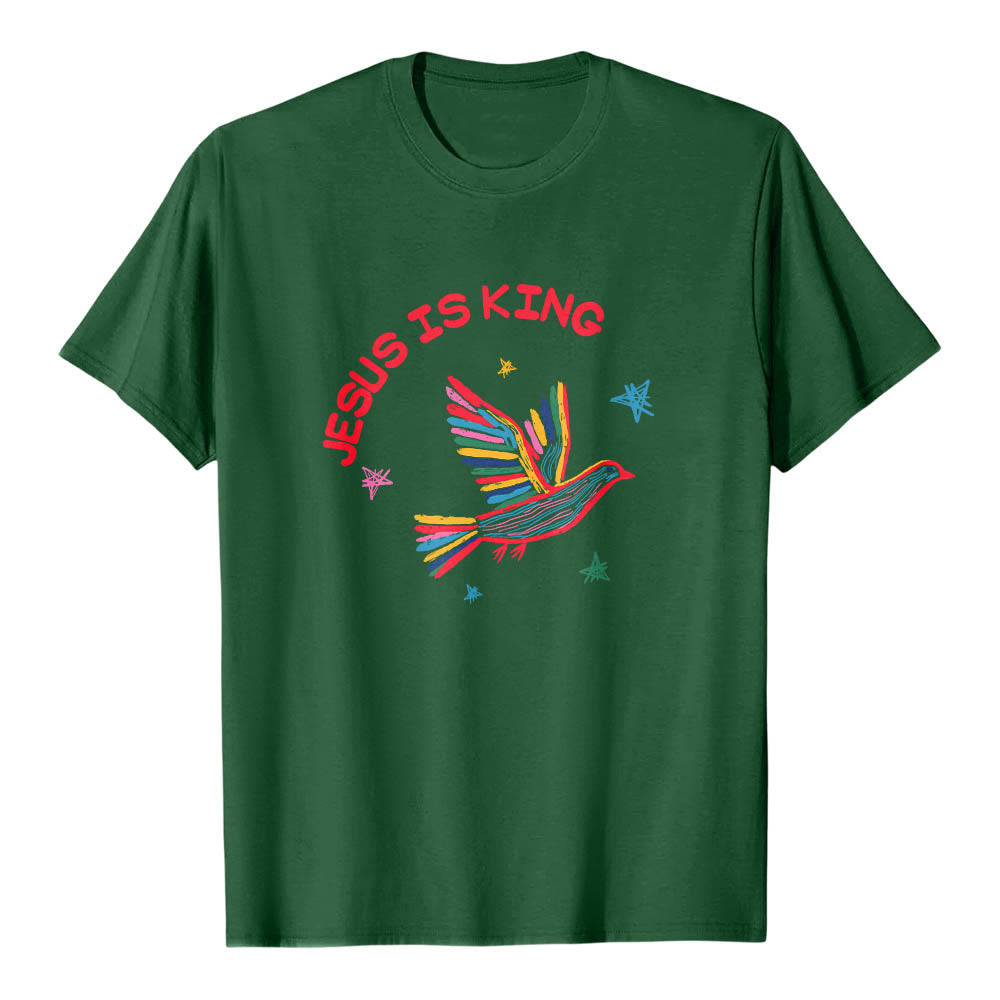 Christianartworkshop Maglietta classica con stampa frontale "Jesus Is King Letter Hand Drawn Dove Star Accent". - Verde scuro - 2XL - image 3