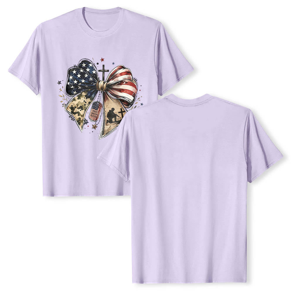 Christianartworkshop T-shirt classica patriottica con stampa frontale a pannelli multipli, fiocco, croce, piastrina militare e stella. - image 11