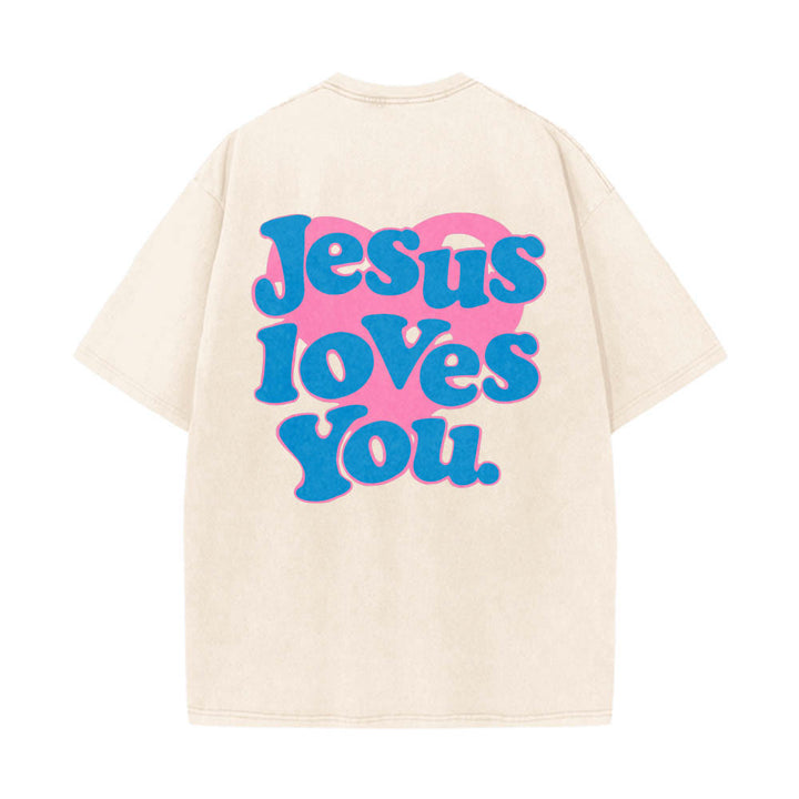 Christianartworkshop Maglietta lavata con stampa "Jesus Loves You" e scritta "Heart Back Bubble Font" (Gesù ti ama) sul retro. - Beige - 5XL - image 0