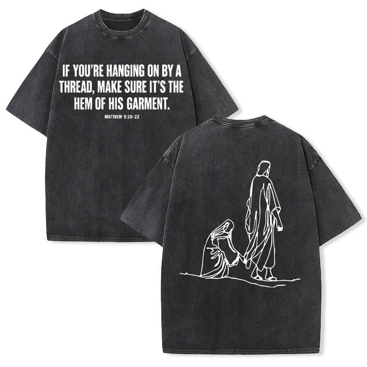 Christianartworkshop Matteo 9:20-22 Citazione sulla fede Donna sanguinante tocca Cristo veste Line Art Stampa posteriore T-shirt lavata - Nero - 5XL - image 9