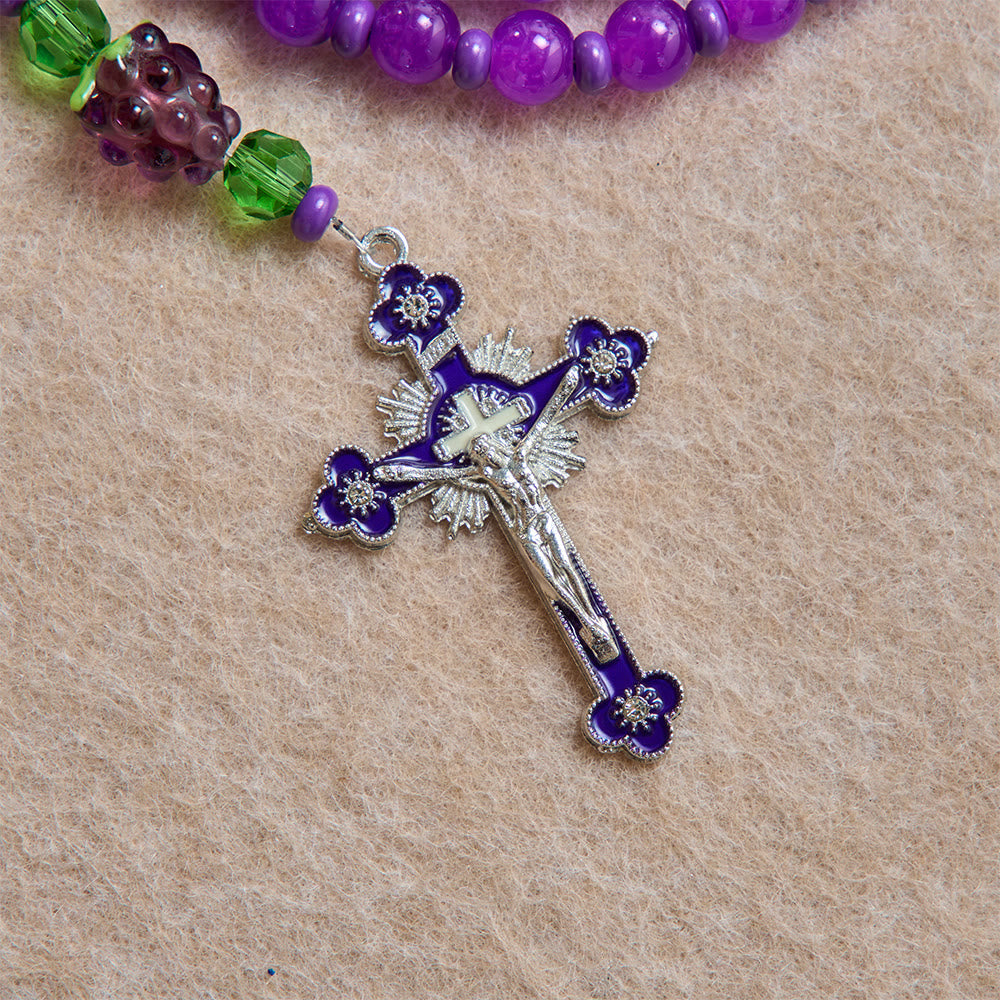 Christianartworkshop Rosario con perline di vetro a forma di grappolo d'uva e crocifisso smaltato: emblema della benedizione celeste eucaristica. - image 7