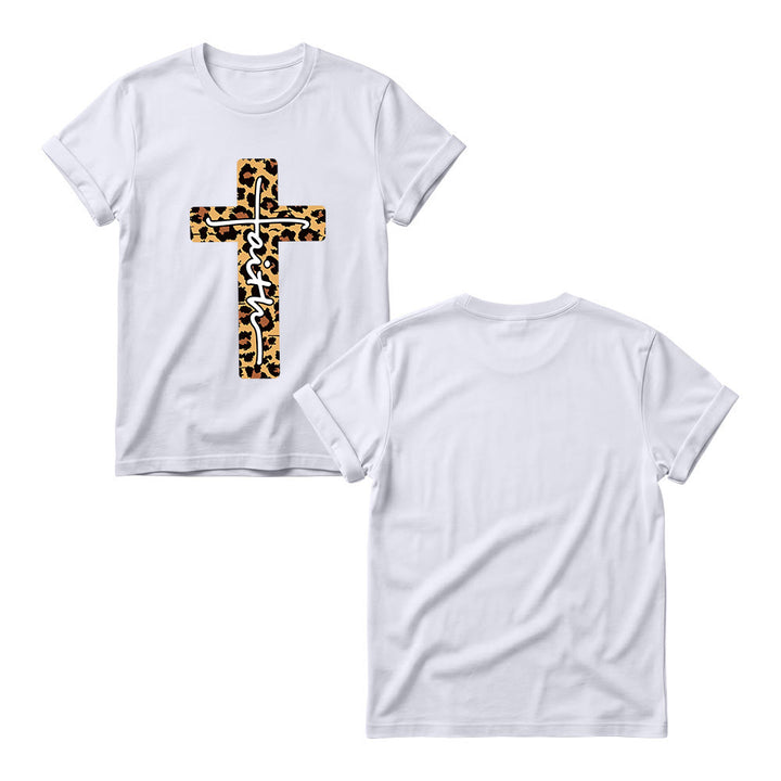 Christianartworkshop T-shirt girocollo da donna con stampa leopardata, croce verticale e scritta a mano "Faith" all'interno. - image 3