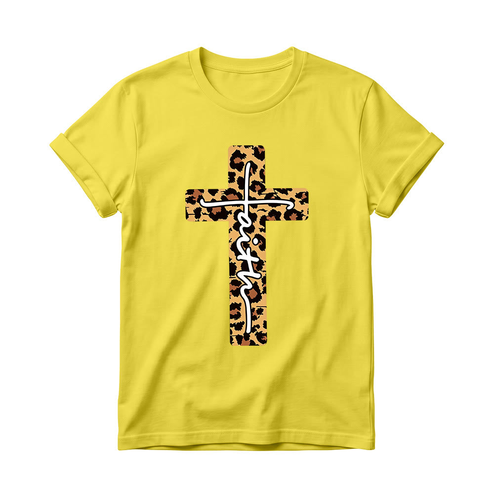 Christianartworkshop T-shirt girocollo da donna con stampa leopardata, croce verticale e scritta a mano "Faith" all'interno. - Giallo - 4XL - image 0