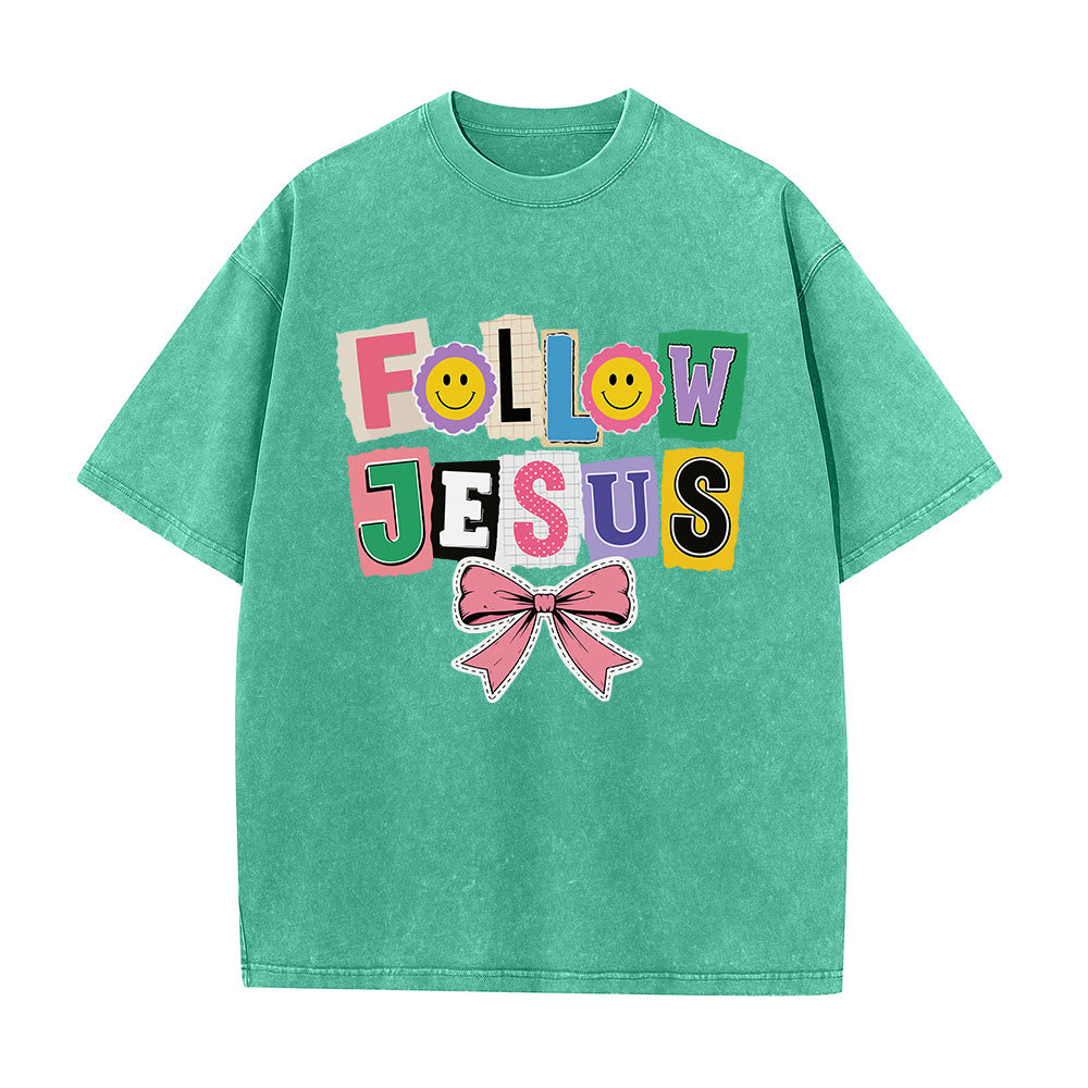 Christianartworkshop Maglietta lavata con scritta "Scrapbook Letter Follow Jesus Smiley Embellishment Bow Ornament" e fiocco, ideale per accompagnare un album di ritagli. - Verde - 5XL - image 0
