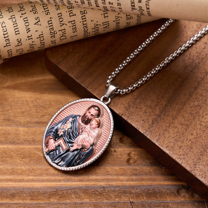 Christianartworkshop Collana con ciondolo ovale a immagine sacra di San Giuseppe: emblema senza tempo di dolce protezione celeste. - image 5