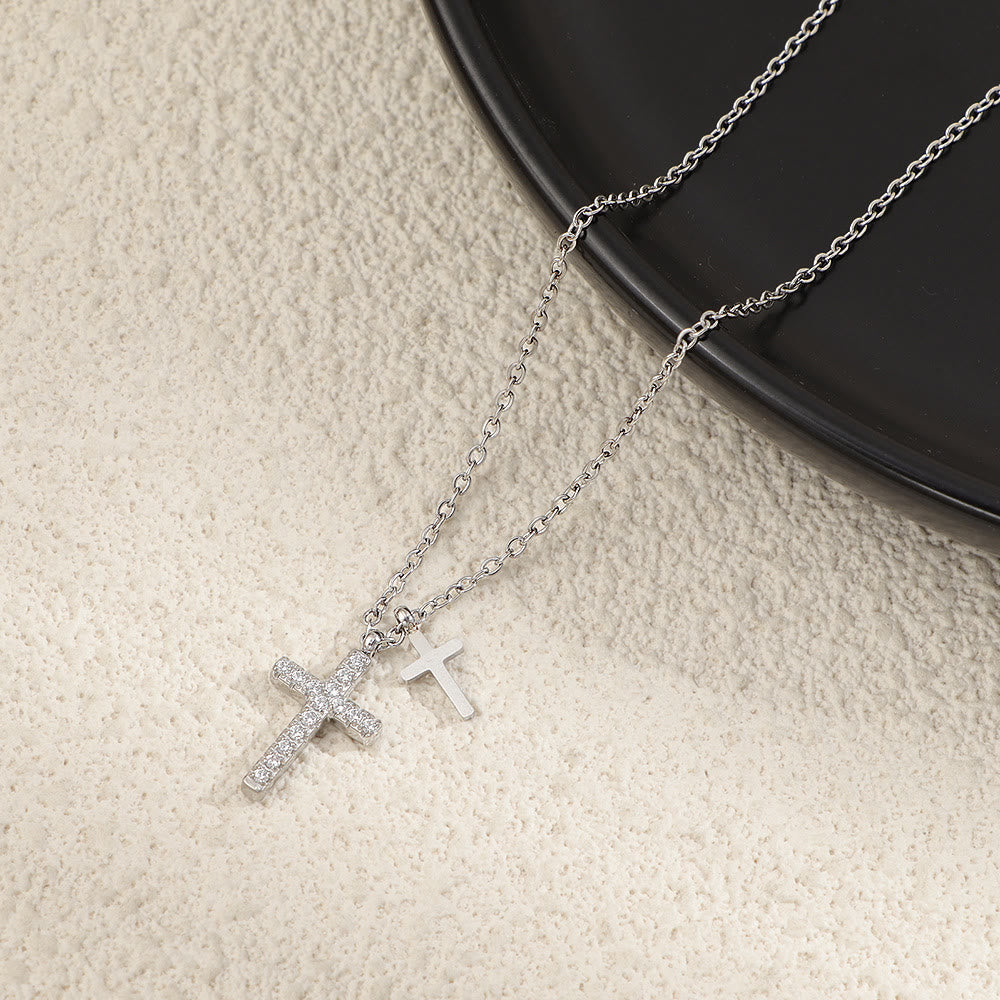 Christianartworkshop Collana a doppio strato con mini ciondoli a croce: emblema senza tempo di dolce protezione celeste. - Argento - image 4