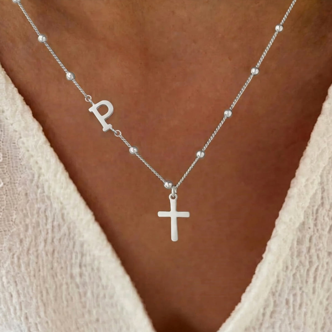 Christianartworkshop Collana con ciondolo a croce laterale personalizzato con iniziale dalla A alla Z e catena di perline: emblema senza tempo di dolce protezione celeste. - Argento - P - image 41