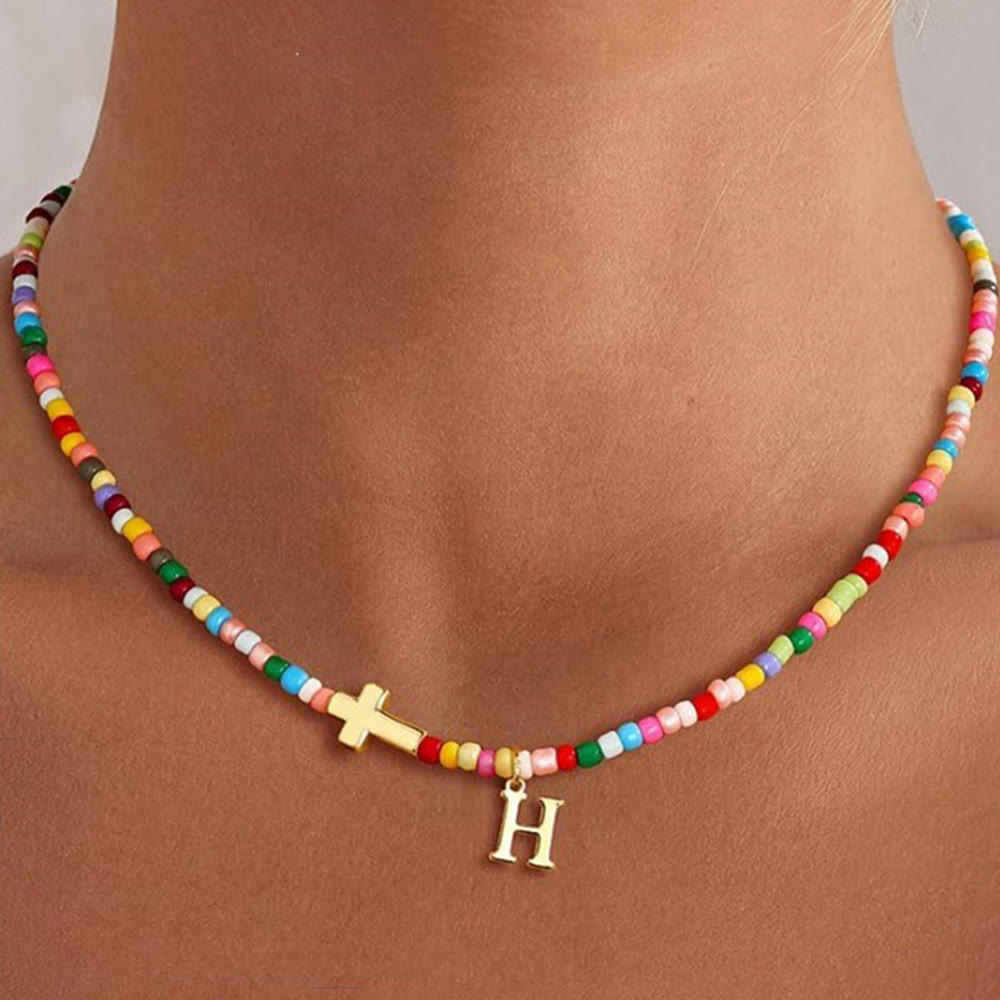 Christianartworkshop Collana girocollo con ciondolo a croce personalizzato con lettere dell'alfabeto: un simbolo senza tempo di dolce protezione celeste. - H - image 10