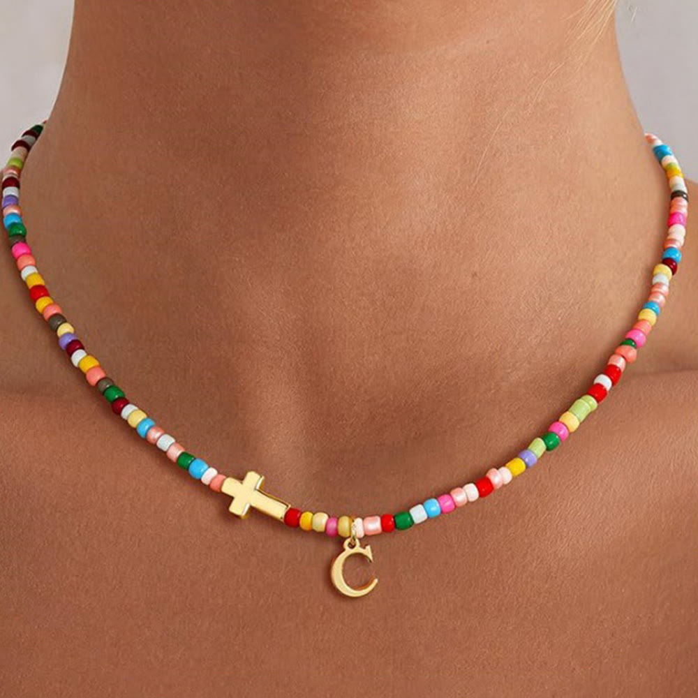 Christianartworkshop Collana girocollo con ciondolo a croce personalizzato con lettere dell'alfabeto: un simbolo senza tempo di dolce protezione celeste. - C - image 4