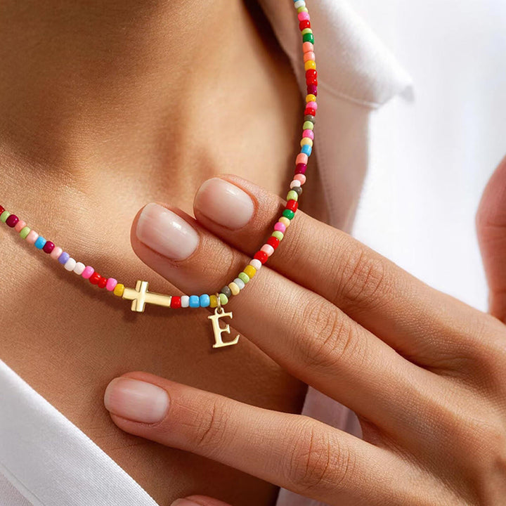 Christianartworkshop Collana girocollo con ciondolo a croce personalizzato con lettere dell'alfabeto: un simbolo senza tempo di dolce protezione celeste. - image 8