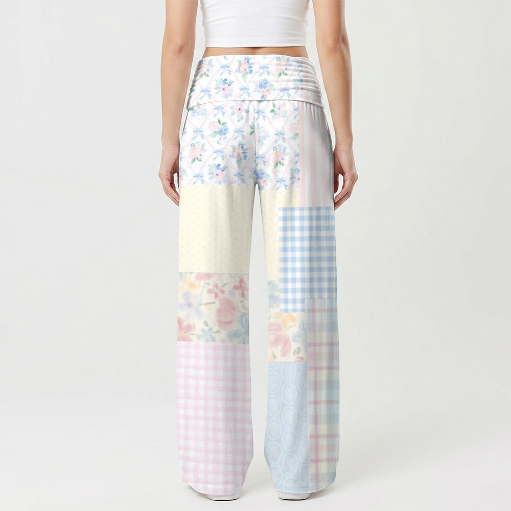 Christianartworkshop Pantaloni a gamba larga con inserti a quadri floreali e glitter, vita alta e trama a patchwork, vita alta e motivo a quadri. - image 2