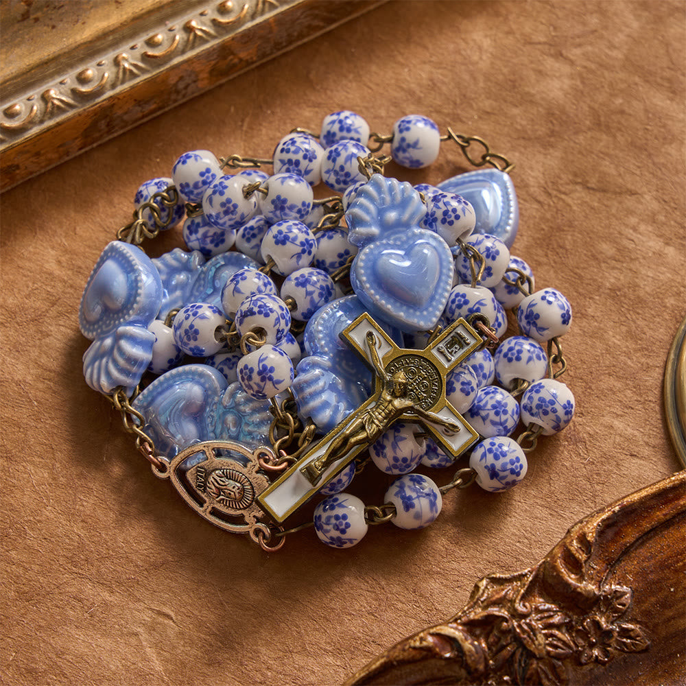 Christianartworkshop: Rosario in ceramica con Sacro Cuore in porcellana con decorazioni floreali e crocifisso smaltato. - image 4