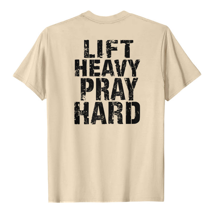 Christianartworkshop Maglietta classica con stampa "Dual-Side Lift Heavy Pray Hard" e scritta effetto invecchiato. - Beige - 2XL - image 6