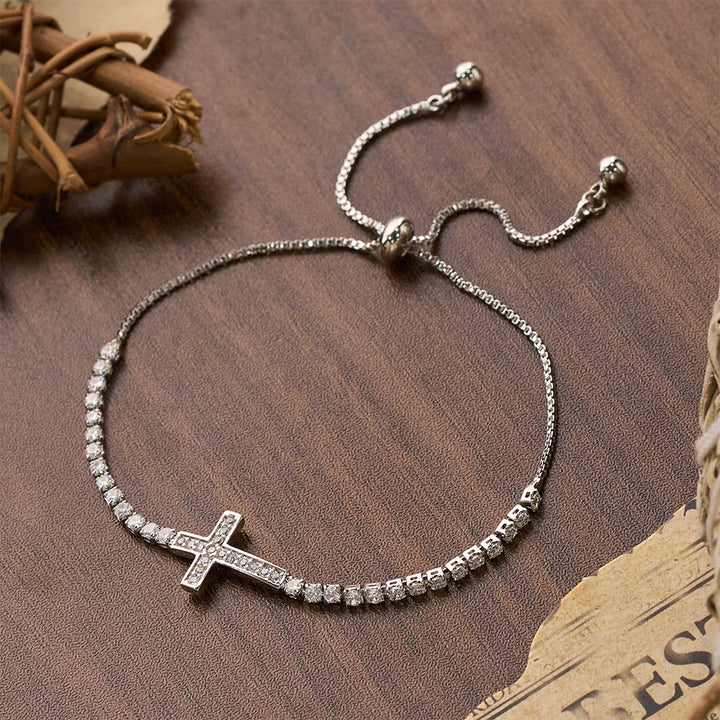 Christianartworkshop Bracciale tennis regolabile con chiusura a croce e pavé di zirconi scintillanti: emblema di radiosa guida celeste. - image 6
