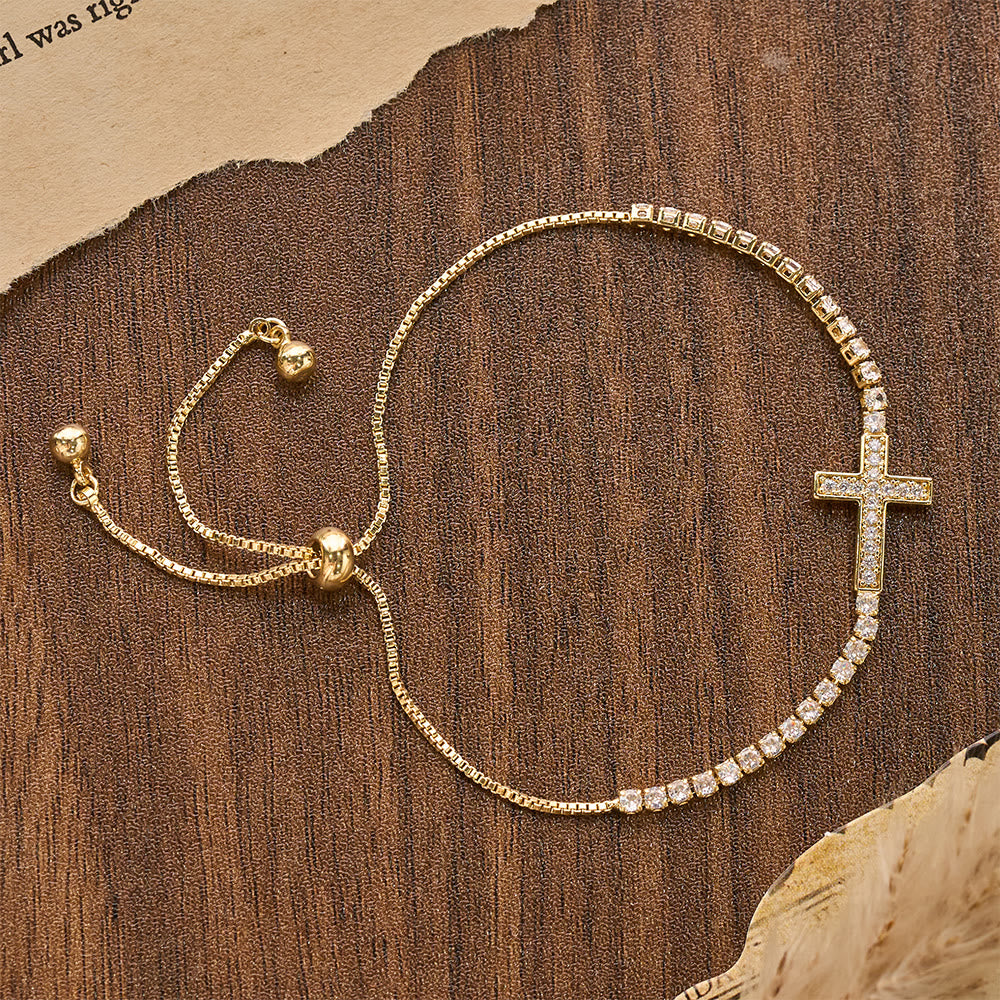 Christianartworkshop Bracciale tennis regolabile con chiusura a croce e pavé di zirconi scintillanti: emblema di radiosa guida celeste. - image 9