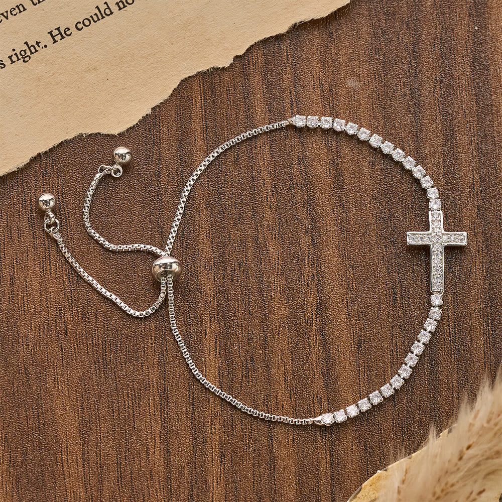 Christianartworkshop Bracciale tennis regolabile con chiusura a croce e pavé di zirconi scintillanti: emblema di radiosa guida celeste. - image 5
