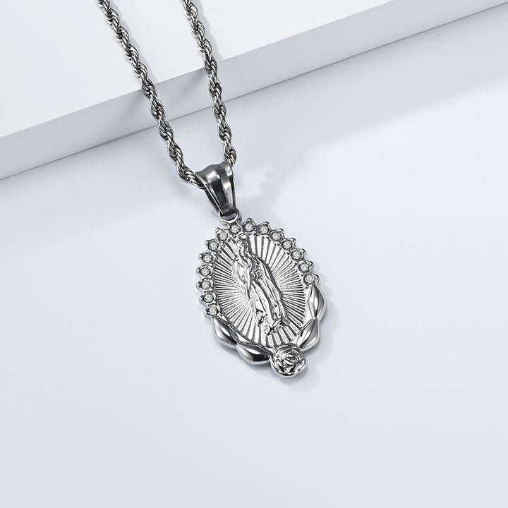 Christianartworkshop Collana con rosa della Madonna e zirconi luminosi: simbolo di benevolenza celeste. - image 5