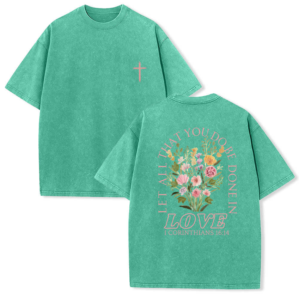 Christianartworkshop T-shirt lavata con stampa floreale a croce "Let All That You Do Be Done In Love" su entrambi i lati. - Verde - 5XL - image 0