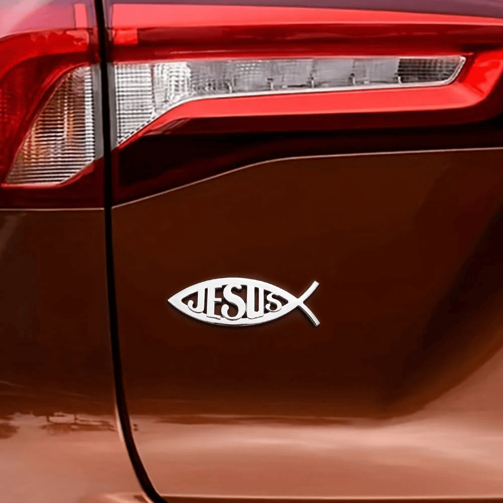 Christianartworkshop Adesivo per auto Ichthys a forma di pesce con immagine di Gesù in rilievo: simbolo di fede incrollabile e protezione divina. - image 1
