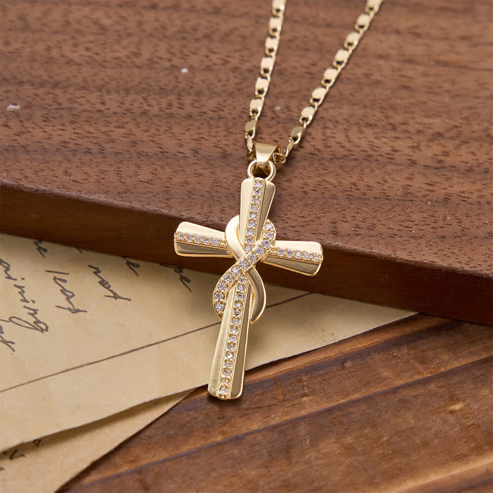 Christianartworkshop Collana con croce a maglia a scatola e nodo dell'infinito intrecciato, tempestata di zirconi: emblema dell'eterna alleanza celeste. - image 2