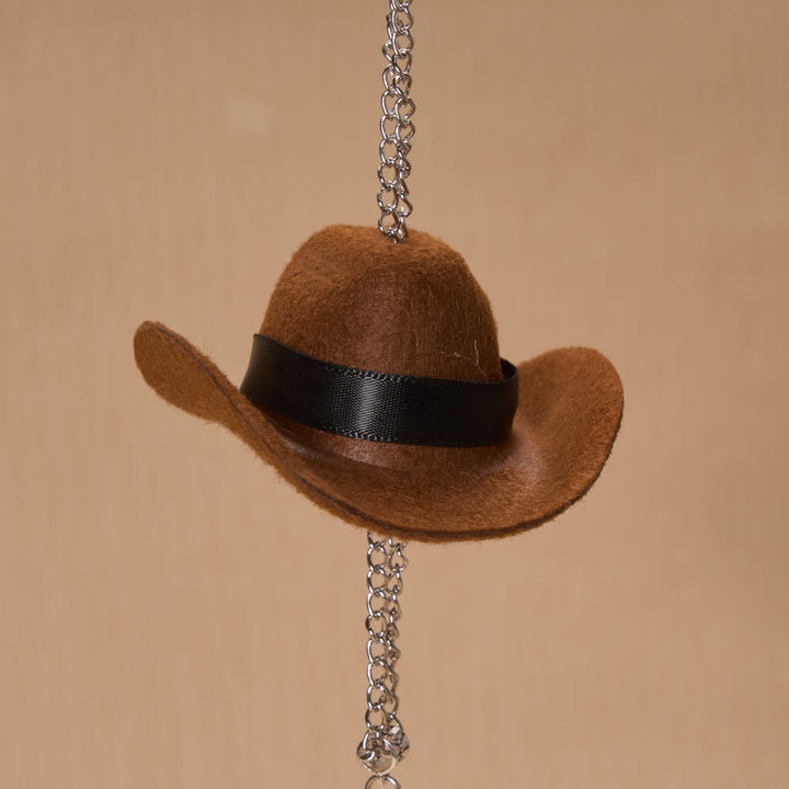 Christianartworkshop Ciondolo per auto con croce di legno e bussola a forma di cappello da cowboy: un simbolo senza tempo di costante guida celeste. - image 8