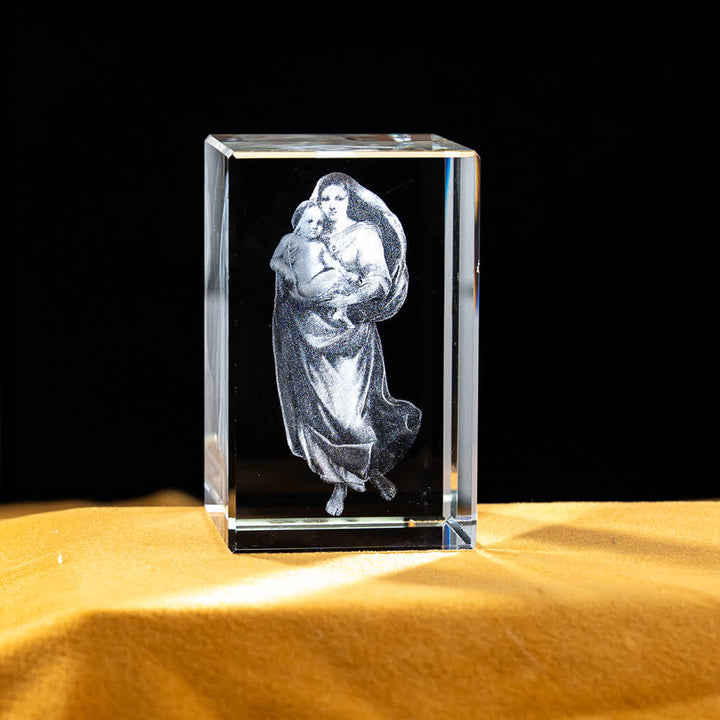 Christianartworkshop Statuetta sacra in cristallo incisa con design multipli, ideale per esposizione su scrivania e decorazione devozionale della casa. - Madonna con Bambino - 5x5x8cm - image 12