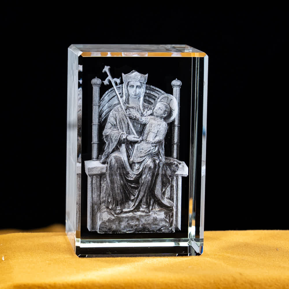 Christianartworkshop Statuetta sacra in cristallo incisa con design multipli, ideale per esposizione su scrivania e decorazione devozionale della casa. - Madonna con Bambino in trono - 5x5x8cm - image 7
