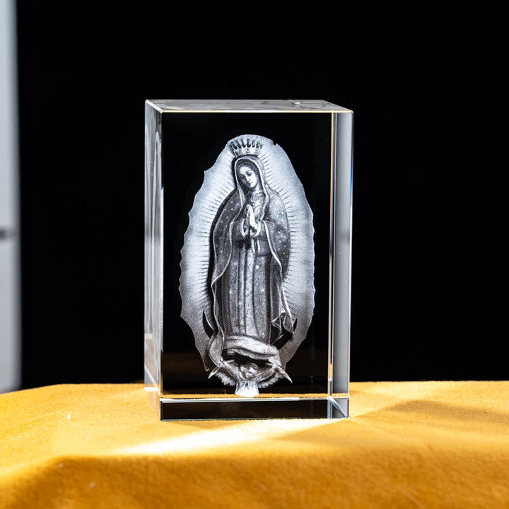 Christianartworkshop Statuetta sacra in cristallo incisa con design multipli, ideale per esposizione su scrivania e decorazione devozionale della casa. - Nostra Signora di Guadalupe - 5x5x8cm - image 40