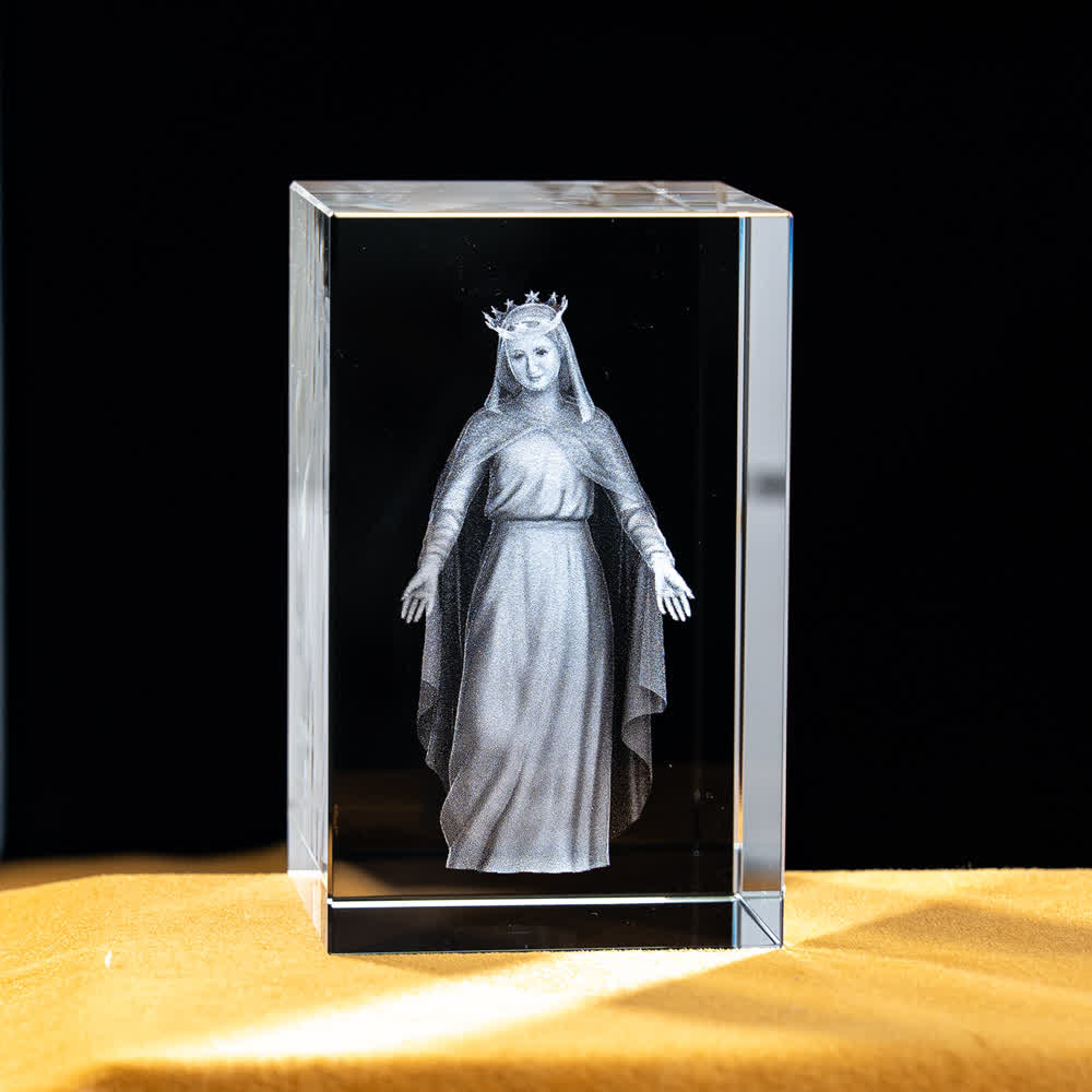 Christianartworkshop Statuetta sacra in cristallo incisa con design multipli, ideale per esposizione su scrivania e decorazione devozionale della casa. - Vergine Maria incoronata - 5x5x8cm - image 33