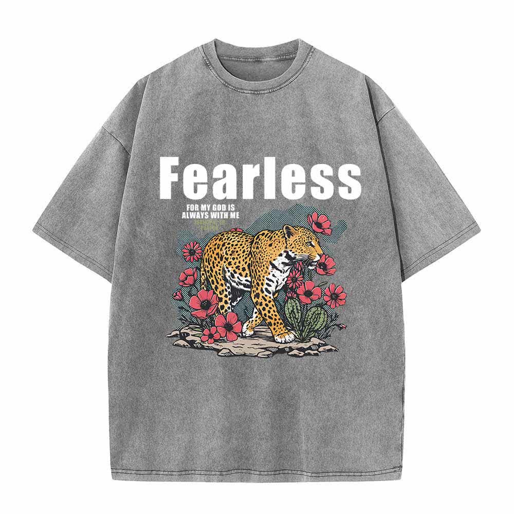Christianartworkshop Maglietta vintage lavata con stampa grafica "Fearless Leopard Floral Isaiah 41:10" e motivo leopardato. - Grigio - 5XL - image 1