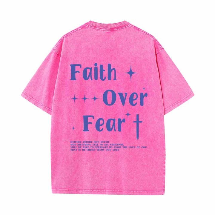 Christianartworkshop T-shirt lavata con scritta "Faith Over Fear" e croce stellata sul davanti, mini stampa sul retro, testo grande su entrambi i lati. - image 22