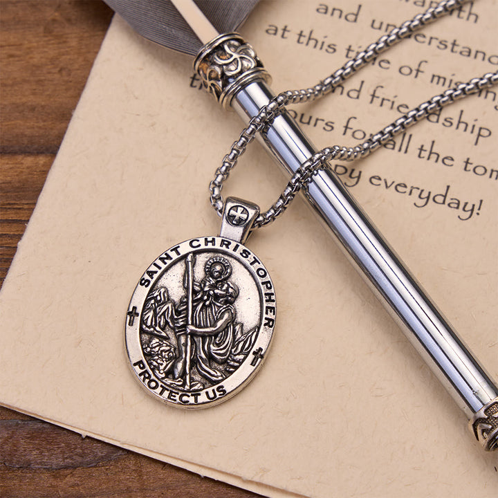 Christianartworkshop Collana con medaglione ovale di San Cristoforo in rilievo su entrambi i lati: emblema di un viaggio celeste sicuro - San Cristoforo - image 0