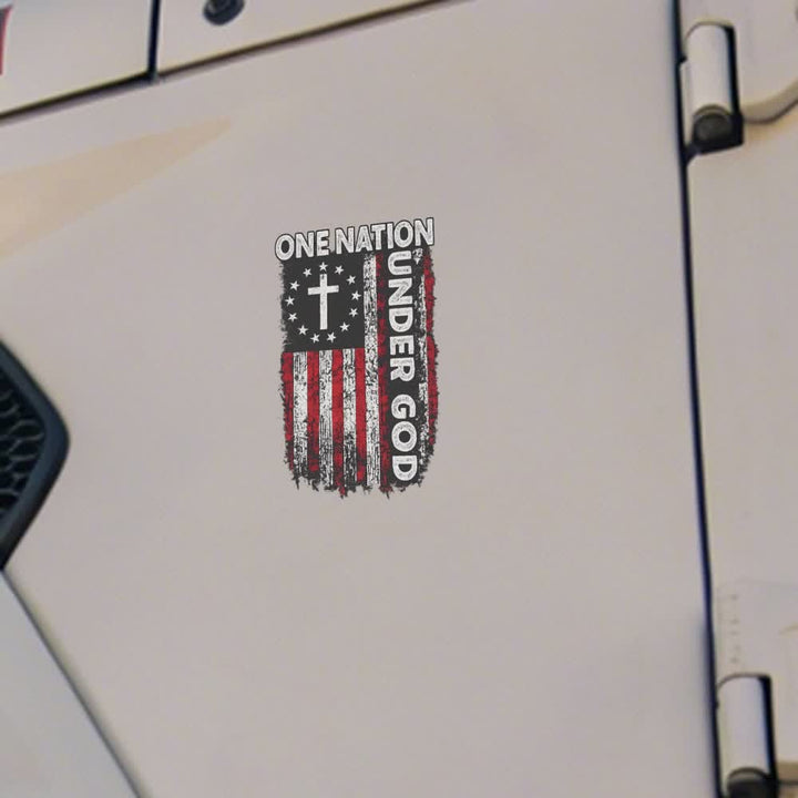 Christianartworkshop Adesivo per auto con croce e bandiera americana "Una nazione sotto Dio". - image 2