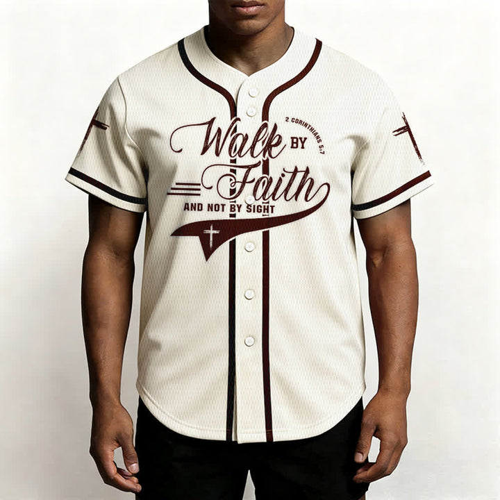 Christianartworkshop 2 Corinzi 5:7 “Camminate per fede e non per visione” Maglia da baseball con croce e messaggio - image 24