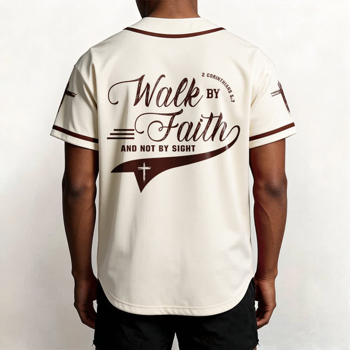 Christianartworkshop 2 Corinzi 5:7 “Camminate per fede e non per visione” Maglia da baseball con croce e messaggio - image 25