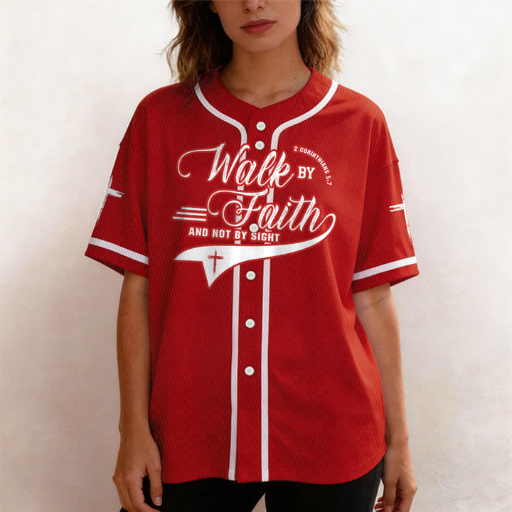 Christianartworkshop 2 Corinzi 5:7 “Camminate per fede e non per visione” Maglia da baseball con croce e messaggio - image 31