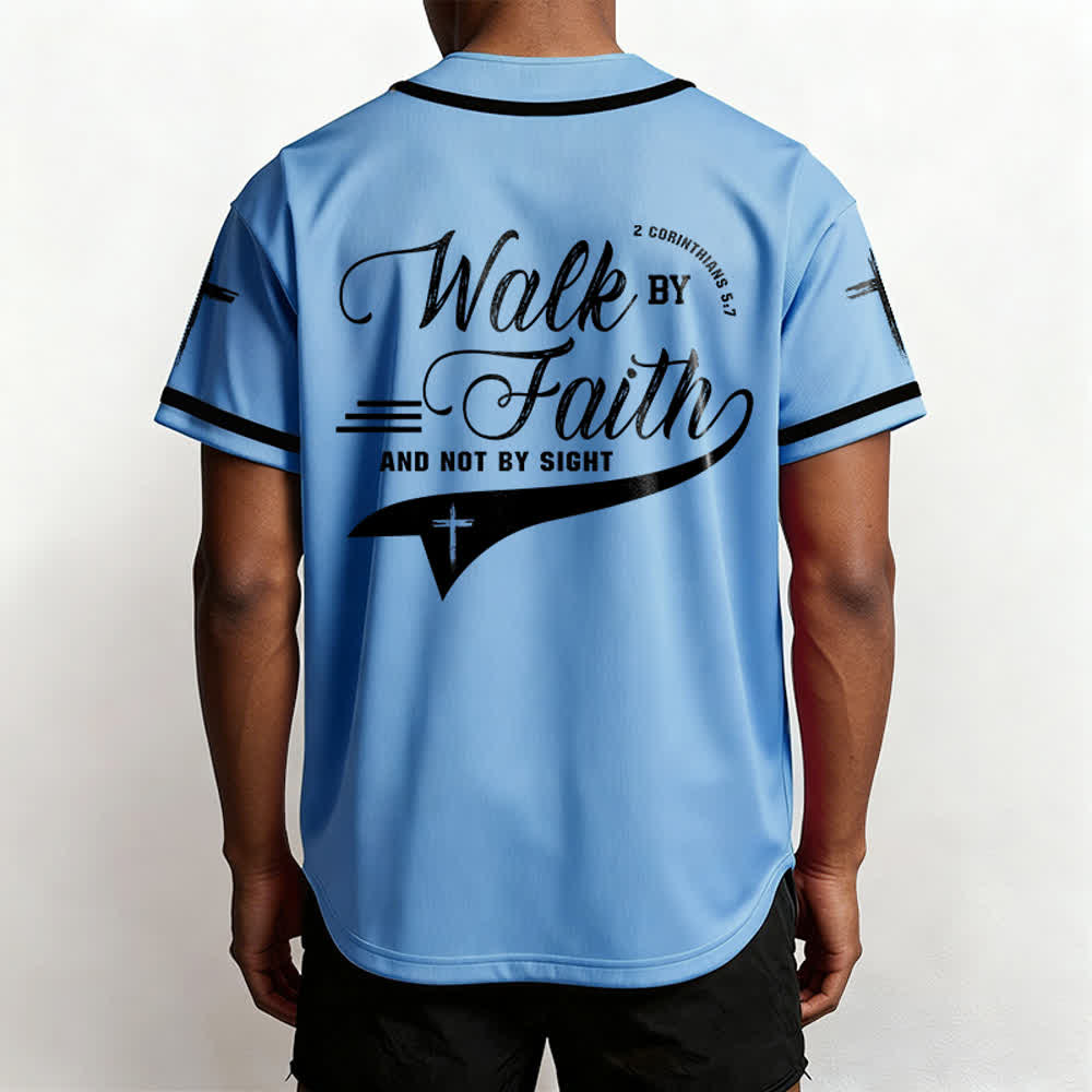 Christianartworkshop 2 Corinzi 5:7 “Camminate per fede e non per visione” Maglia da baseball con croce e messaggio - image 46