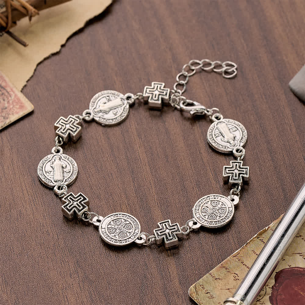Christianartworkshop Bracciale vintage con finitura anticata, medaglie di San Benedetto e distanziatori a croce 3D: emblema di costante protezione celeste. - San Benedetto e la Croce - image 0