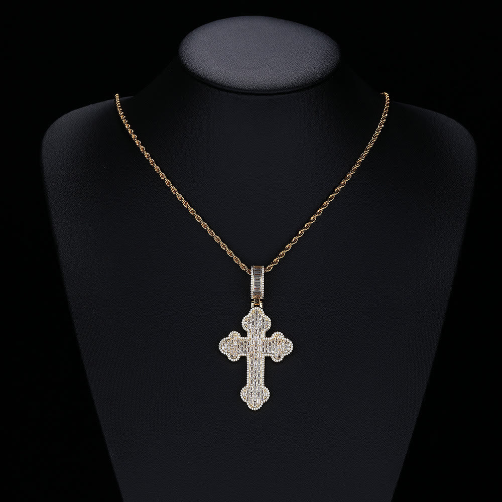 Christianartworkshop Collana con ciondolo a croce vintage a forma di baguette glassata: emblema di eterna protezione celeste. - image 1