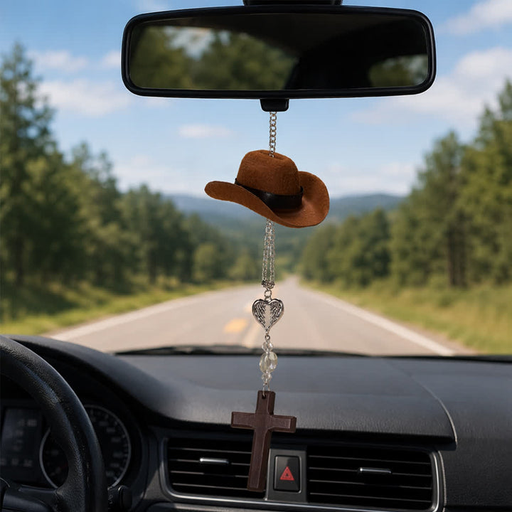 Christianartworkshop Ciondolo per auto in legno con croce, ala d'angelo e cappello da cowboy: simbolo senza tempo di fedele protezione celeste. - Marrone - image 0