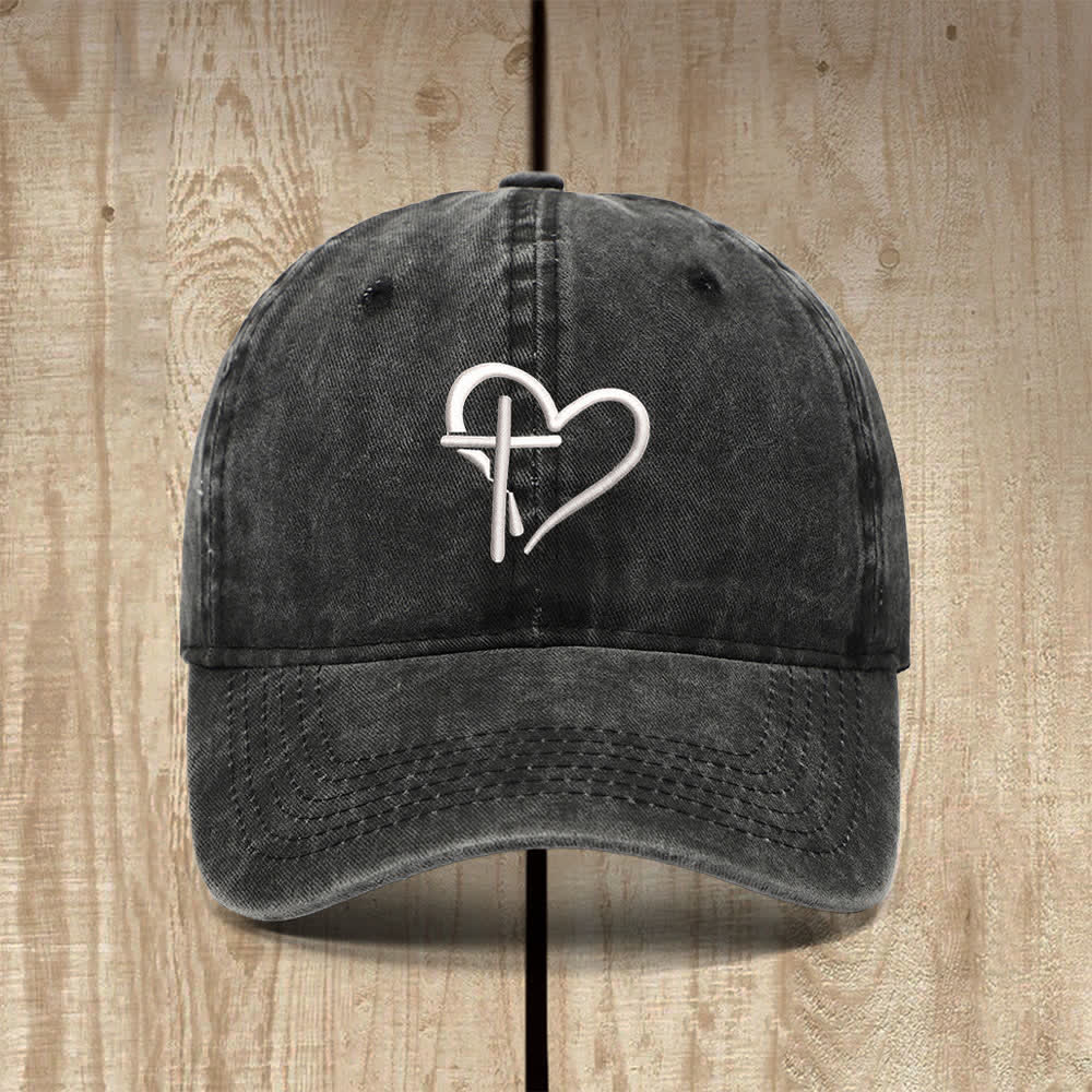 Christianartworkshop Cappello classico casual con simbolo di cuore e croce ricamato - Nero - image 0