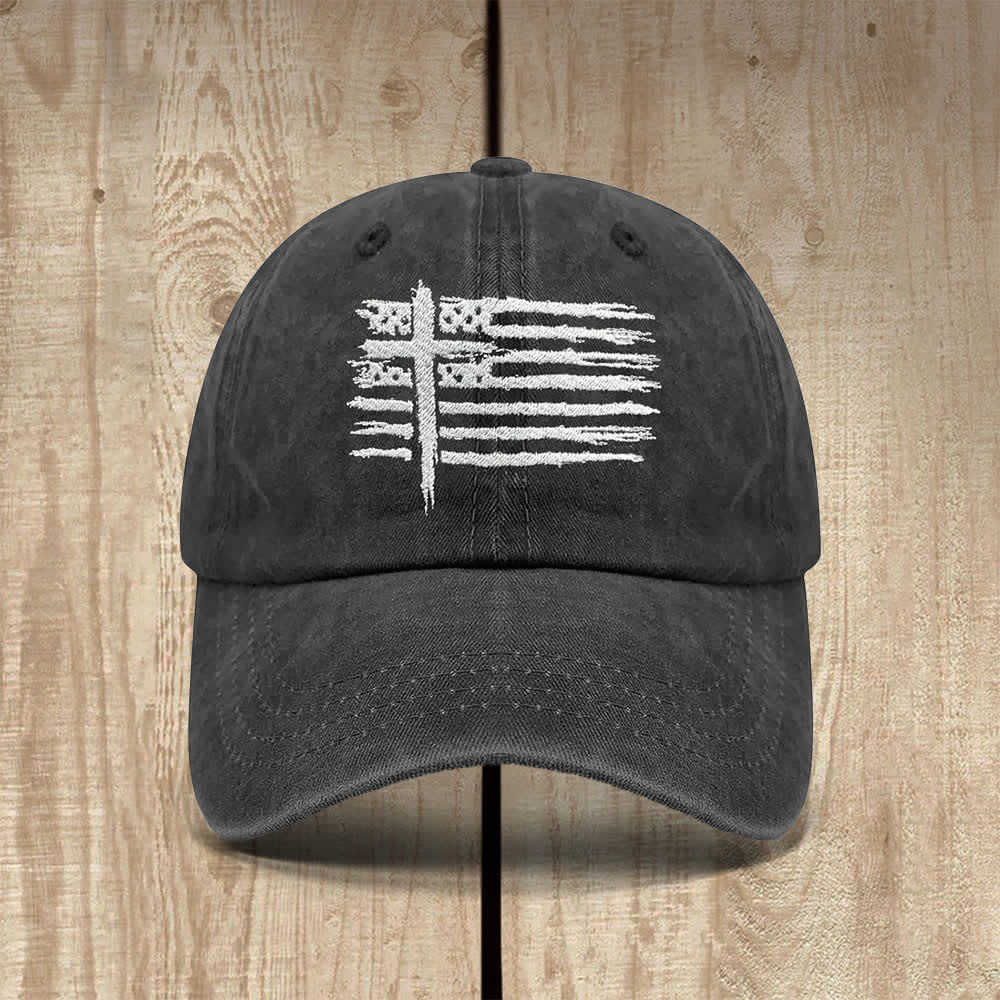 Christianartworkshop Cappello classico casual con croce ricamata e bandiera americana effetto invecchiato - La bandiera e la croce degli Stati Uniti - image 0