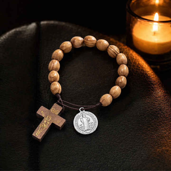 Christianartworkshop Rosario da polso con perline di legno annodate a mano, medaglia di San Giuseppe e crocifisso: emblema di protezione celeste familiare. - image 11