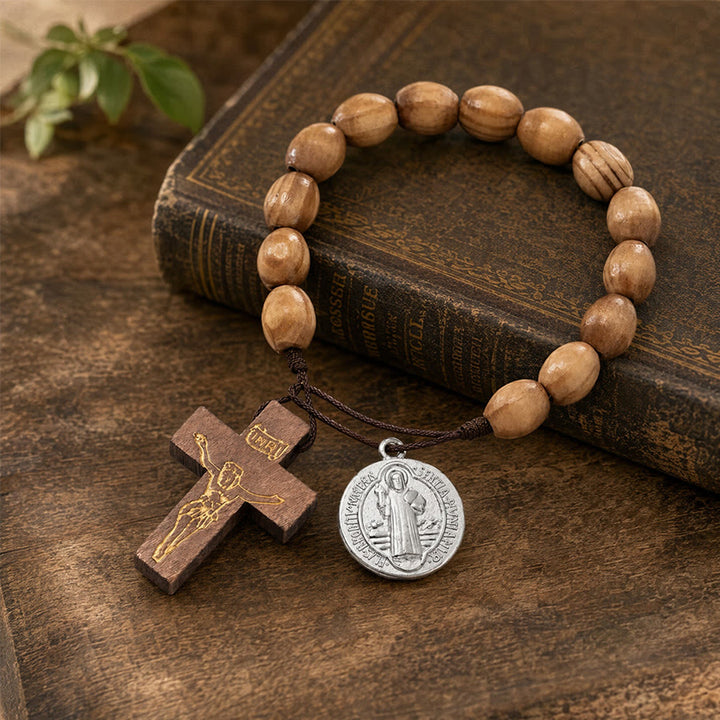Christianartworkshop Rosario da polso con perline di legno annodate a mano, medaglia di San Giuseppe e crocifisso: emblema di protezione celeste familiare. - image 14
