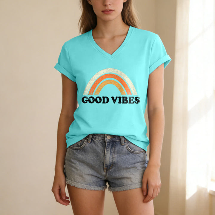 Christianartworkshop Maglietta da donna con scollo a V Good Vibes Retro Rainbow Heather - image 20