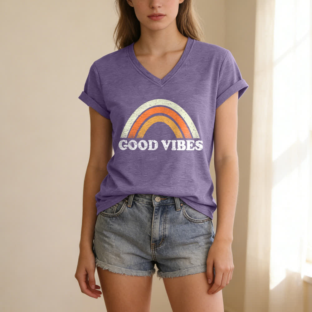 Christianartworkshop Maglietta da donna con scollo a V Good Vibes Retro Rainbow Heather - image 1