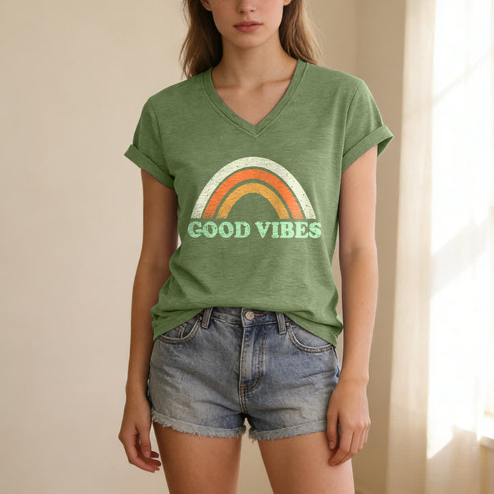 Christianartworkshop Maglietta da donna con scollo a V Good Vibes Retro Rainbow Heather - Verde - 2XL - image 8