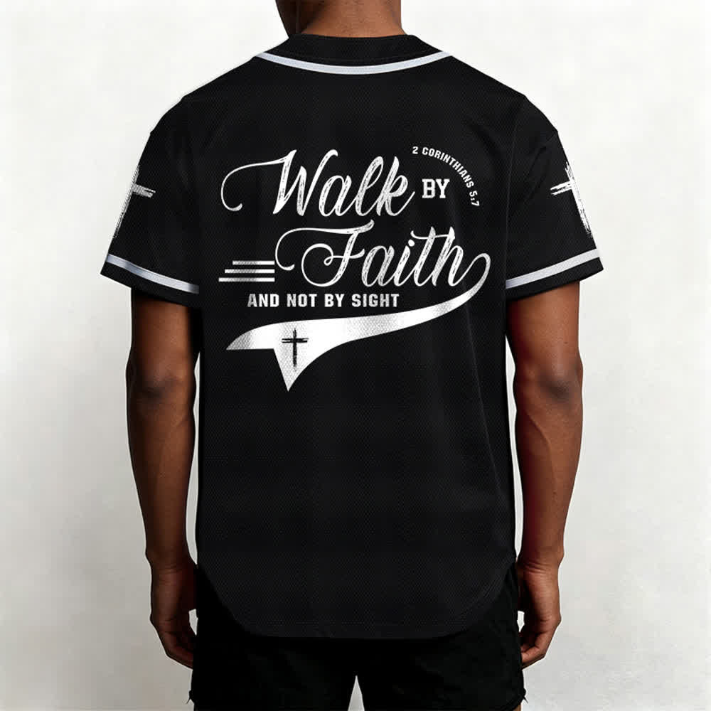 Christianartworkshop 2 Corinzi 5:7 “Camminate per fede e non per visione” Maglia da baseball con croce e messaggio - image 20