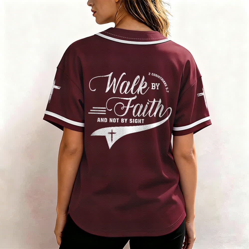 Christianartworkshop 2 Corinzi 5:7 “Camminate per fede e non per visione” Maglia da baseball con croce e messaggio - image 39
