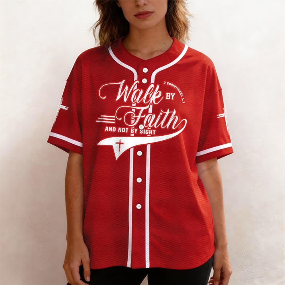 Christianartworkshop 2 Corinzi 5:7 “Camminate per fede e non per visione” Maglia da baseball con croce e messaggio - image 31